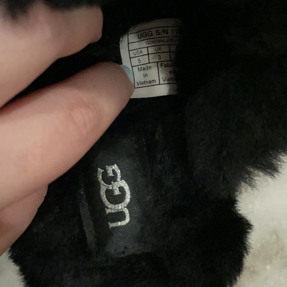 UGG Scuffette II - Picture 7 of 7